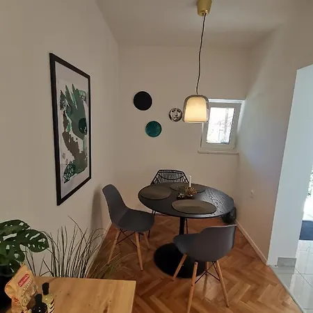 Monvi Apartment Pula